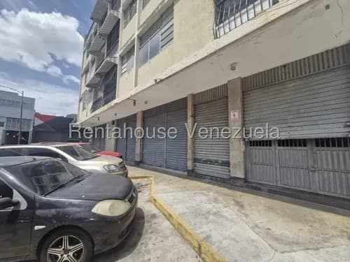 Local En Alquiler En Boleita Norte A Pie De Calle Ideal Para Emprendimientos Grandes / Rf