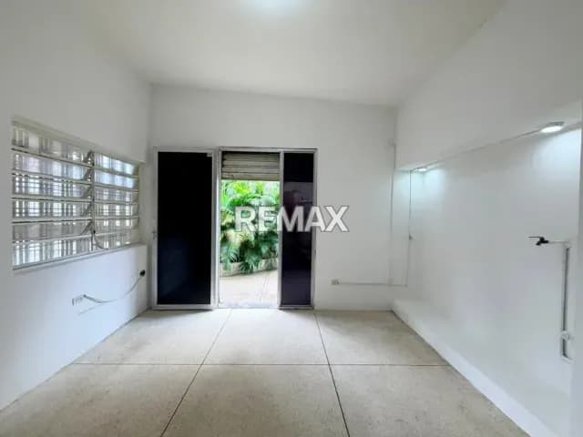 Local de 20 m2 en Barrio obrero