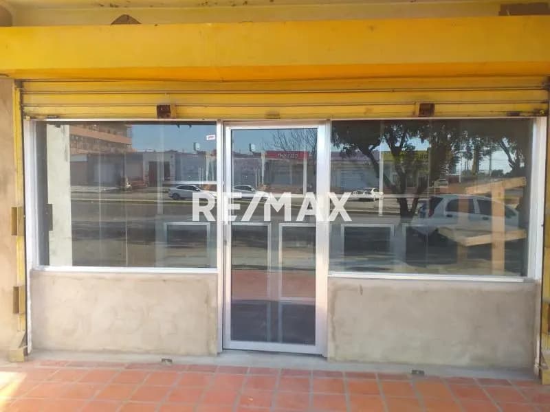 Se Alquila local comercial en la circunvalación 2