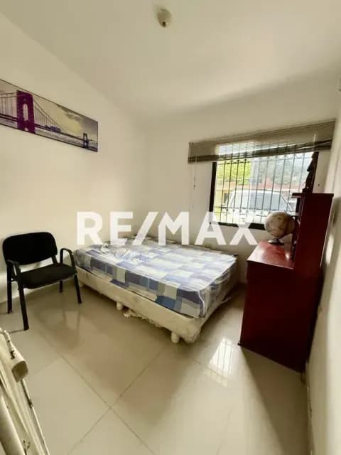 Terreno. Venta. La Castellana