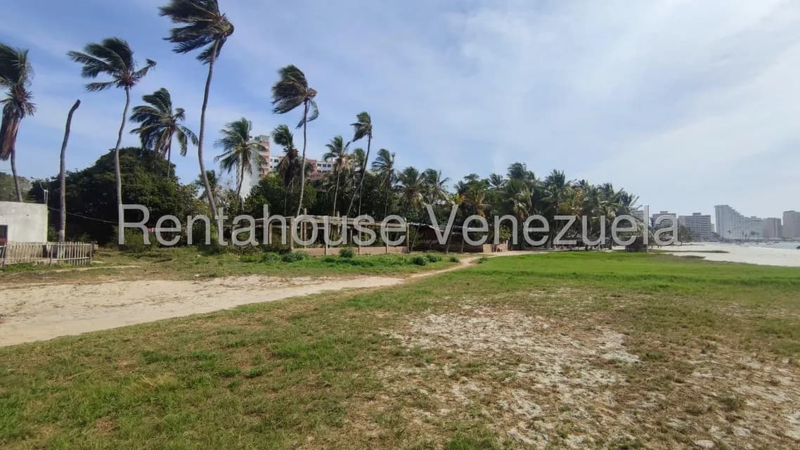 Terreno (Comercial) en Venta en Porlamar, Nueva Esparta