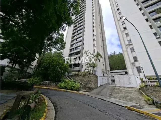 LINDO APARTAMENTO EN MANZANARES EN VENTA 96m2