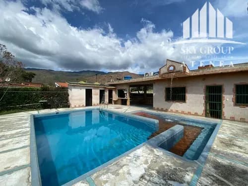 Terreno Con Piscina En Montalban Carabobo (ke)