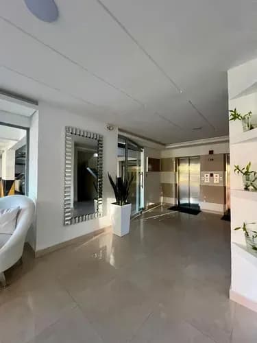 Apartamento En Alquiler: Residencias Aria La Trigaleña, Valencia Cn-indi