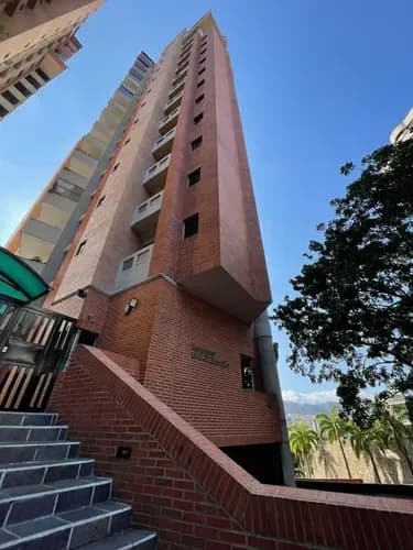 Josseyris Jimenez Vende Apartamento En El Bosque Res Monticello