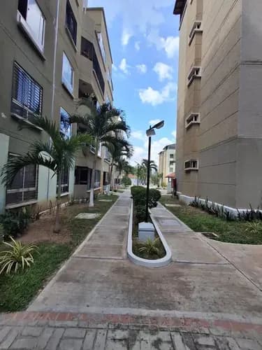 Daniel Camacaro Ofrezco En Venta Bello Apartamento Y Totalmente Remodelado Ubicado En Paso Real, San Diego. (solo Clientes) Mw-inp