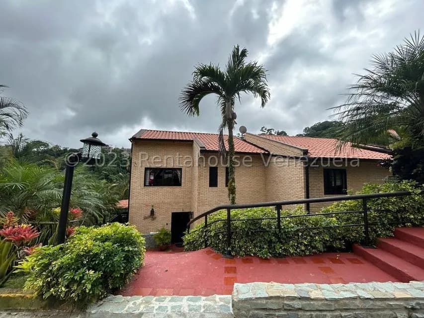 Casa (Multipes Niveles) en Venta en Monte Claro, Distrito Metropolitano