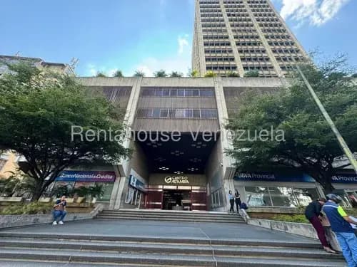 Altamira !! Venta Fondo De Comercio De Peluquería Y Spa, Totalmente Equipado Y Operativo. Local Alquilado, Papeles Y Permisos Al Día. Excelente Ubicación !!