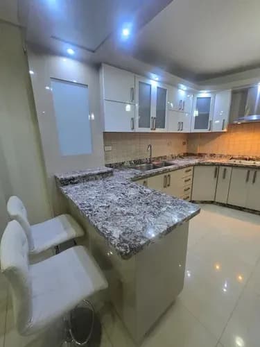 Townhouse Remodelado En Los Guayabitos Res. Limón Country