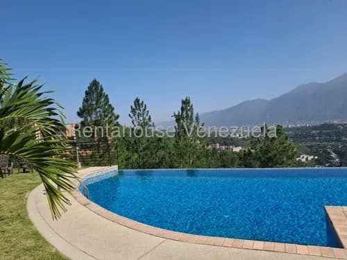Apartamento En Alquiler En El Solar Del Hatillo Jr