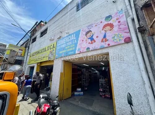 Maravilloso Local A Pie De Calle En Una Zona De Alto Tráfico En Alquiler En Catia /yb13/26-19167