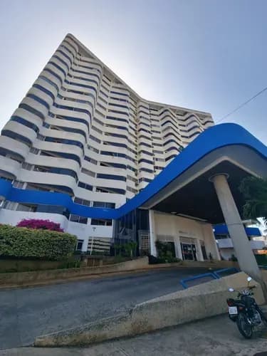 Venta Local Comercial Con 6 Oficinas Independientes Edificio Esparta Suites Costa Azul Isla De Margarita