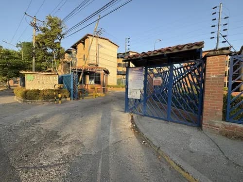 Se Vende Apartamento En Guatire Sector Castillejos La Trinidad
