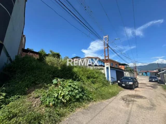 EN VENTA TERRENO EN LA VICTORIA