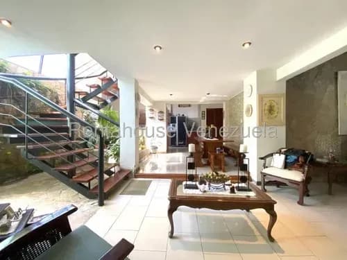 Casa En Venta En San Bernardino Yosmil Carrero #26-14367