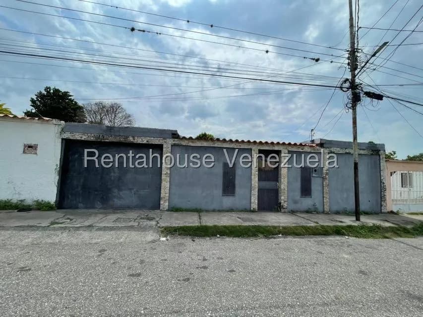 Casa (Duplex) en Venta en Los Pinos, Lara