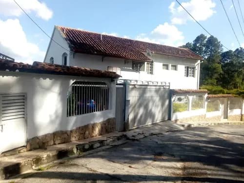 Best House Vende Exclusiva Casa En Urb. Pan De Azúcar