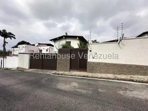 Nl Casa En Venta En Los Chorros Yg 26-18948