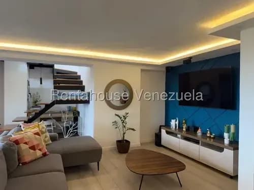 Hermoso Apartamento Ph Remodelado En La Union A 5 Minutos Del Farmatodo. Ys12621317