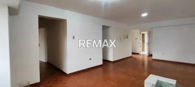 En Alquiler Apartamento en los naranjois