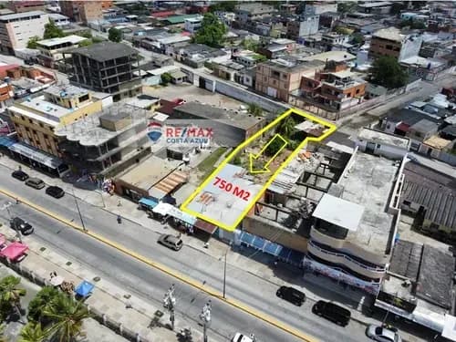 Remax Vende Terreno 750mts En La Zona De Mayor Desarrollo De Tucacas.