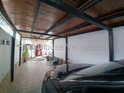 Casa En Venta - Elena Marin Nobrega Mls #26-176