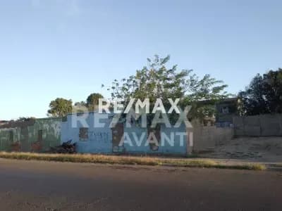 Se Vende Terreno en Caja de Agua