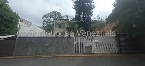 Galpón/depósito En Alquiler Piso 4, Zona Tranquila Y Segura. Gc 26-8100