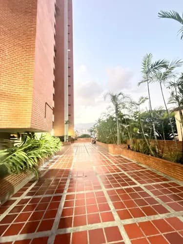 Apartamento Venta El Paraiso Edif Nuevo 3 Habitaciones 2 Puestos Oportunidad