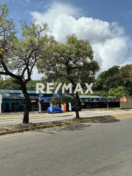 Venta de Local Comercial y Fondo de Comercio En el Viñedo Valencia