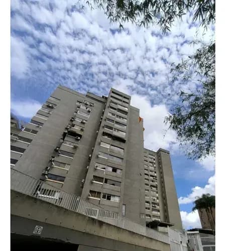 Alquilo Apartamento 67m2 Valle Arriba 6203