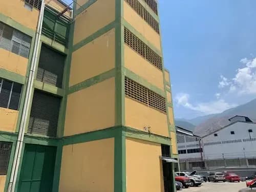 Ym Fabulosa Planta Industrial De 1.188 M2 Ubicada En Boleita Norte