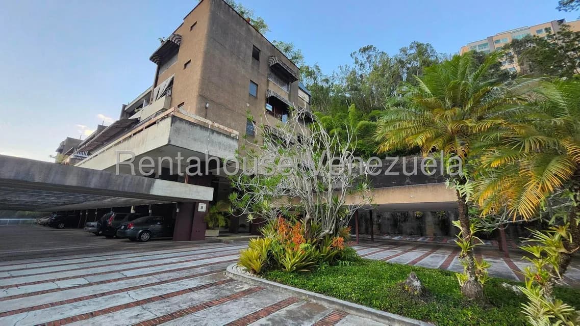 Apartamento (1 Nivel) en Venta en Las Esmeraldas, Distrito Metropolitano