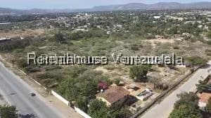 Terreno (Comercial) en Venta en Parroquia El Cuji, Lara