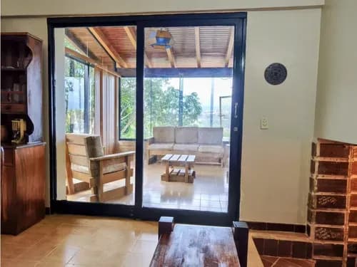 Alquilo Anexo Independiente 85m2 La Boyera 4804