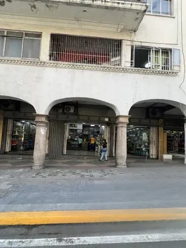 Venta Local Comercial En Av. Baralt Tf