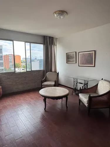 Se Alquila. Apartamento En Urb Los Caobos. Edificio Hábitat