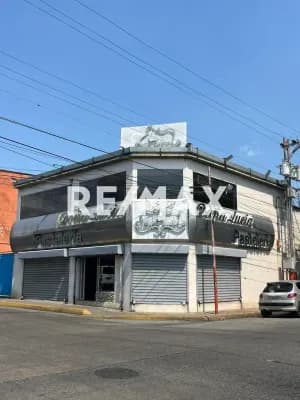 EN VENTA LOCAL COMERCIAL