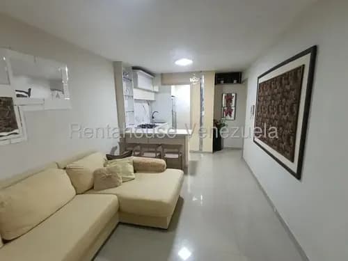 Julio Latouche 26-17649 Apartamento En Venta San Diego Carabobo, Moderno Y Acogedor, Linda Cocina Equipada, En Terrazas De San Diego, Pozo De Agua, Conjunto Cerrado.