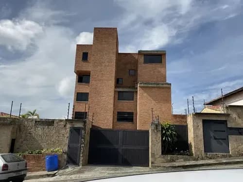 Apartamento Venta En Urb Miranda 21-14843