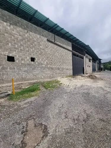 Galpón En Venta A Orilla De La Panamericana Km 32, Estado Miranda