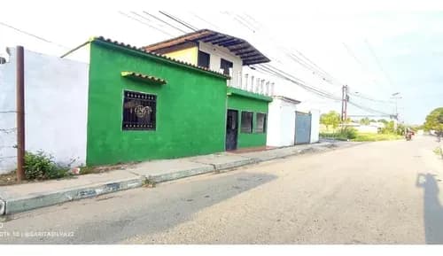 Casa De Dos Pisos En Urb Nueva Barinas Ve16-032nb-ssil-criv