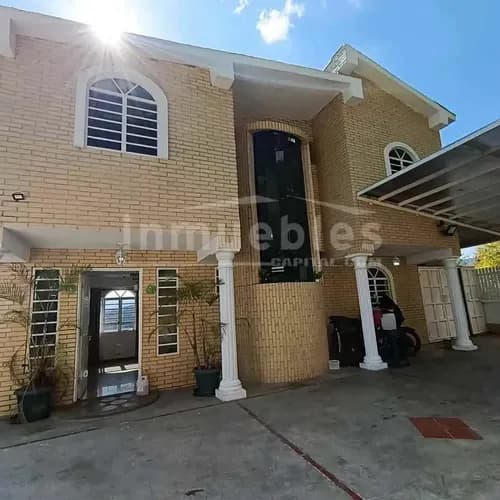 En Venta Hermosa Casa, Excelente Oportunidad De Obtener El Hogar De Tus Sueños. Ubicada En El Hatillo, Estado Miranda.