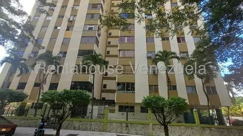 Rent-a-house Dispone Para La Venta De Apartamento Con Excelente Ubicación En Valles De Camorupo - Valencia (inm #26-17016) Consta De Dos Habitaciones, Un Baño, Un Puesto Techado. Solo Clientes