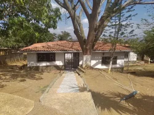 Lcda. Milagros Carrasquel Casa Venta Cabudare Lara La Mata Economica Residencial Economico Código Inmobiliaria Rent-a-house 23-24409