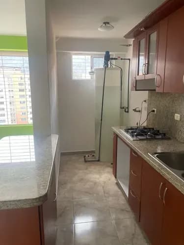 Apartamento En Mañongo | Piscina Y Planta | Res Doral Country | 3 Hab | (ys)