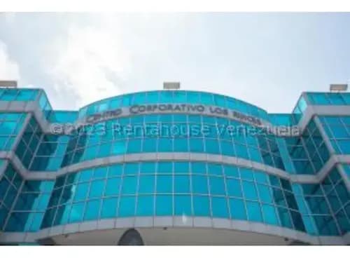 #26-17170 Hermoso Edificio Para Uso Comercial O De Empresa, En Los Ruices