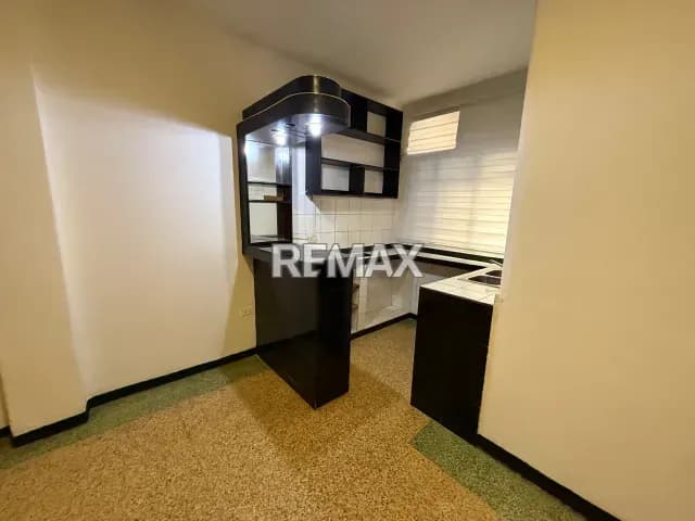 Apartamento monoambiente en venta en Quinta Crespo