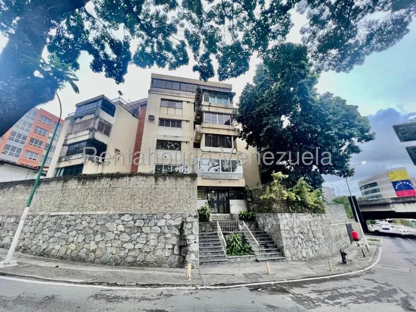 Apartamento (1 Nivel) en Alquiler en Las Mercedes, Distrito Metropolitano