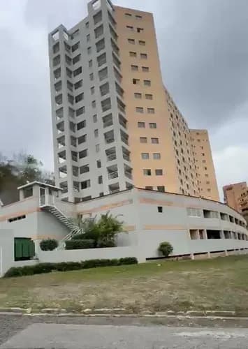 Henry Ofrece En Venta Exclusivo Penthouse Con Superficie De 145 M2, A Estrenar En Obra Blanca, Ubicado En La Trigaleña Alta ..(solo Clientes) Nlb-inp